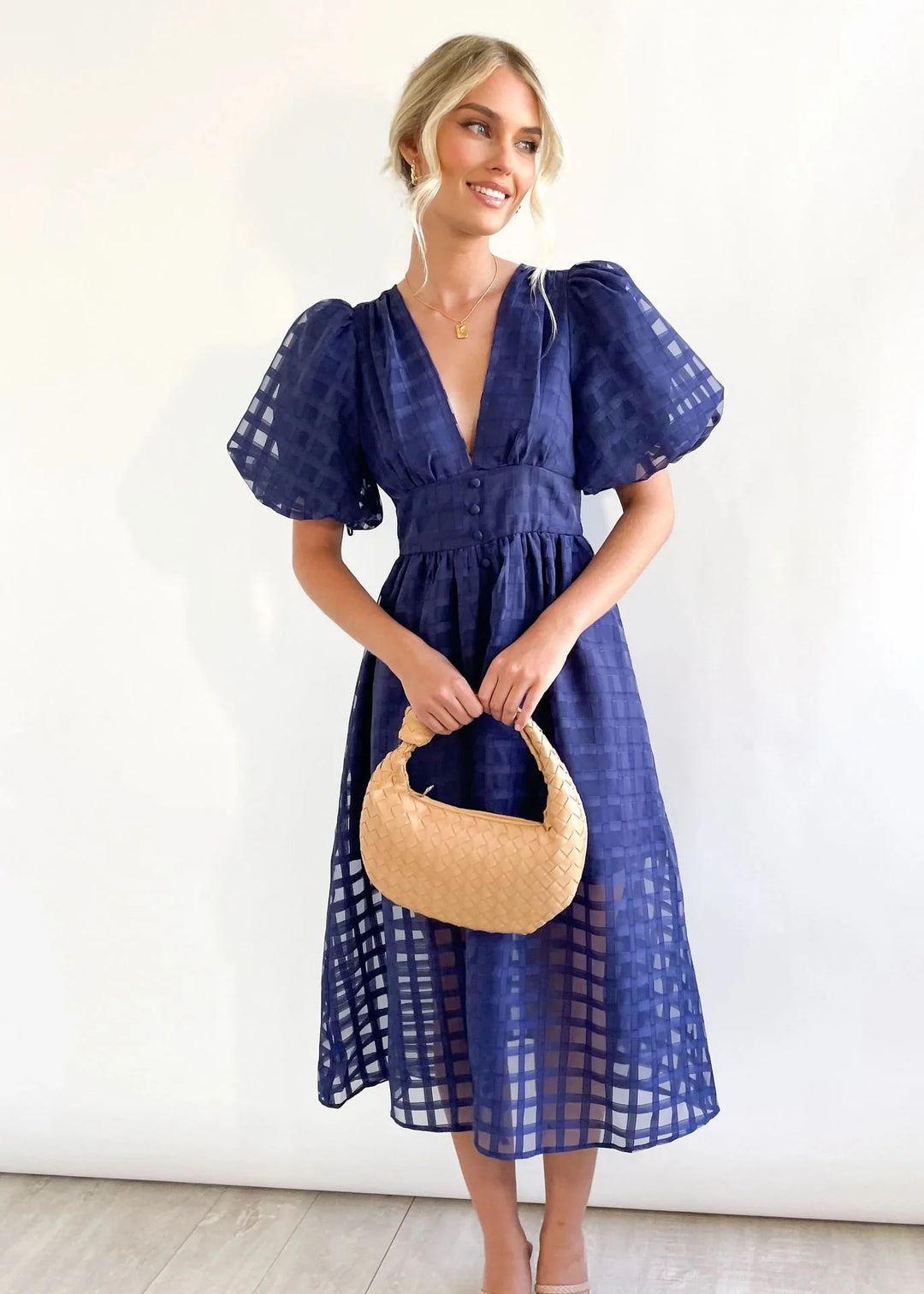 Olive's Patterned Fabric Puff Sleeve Midi Dress