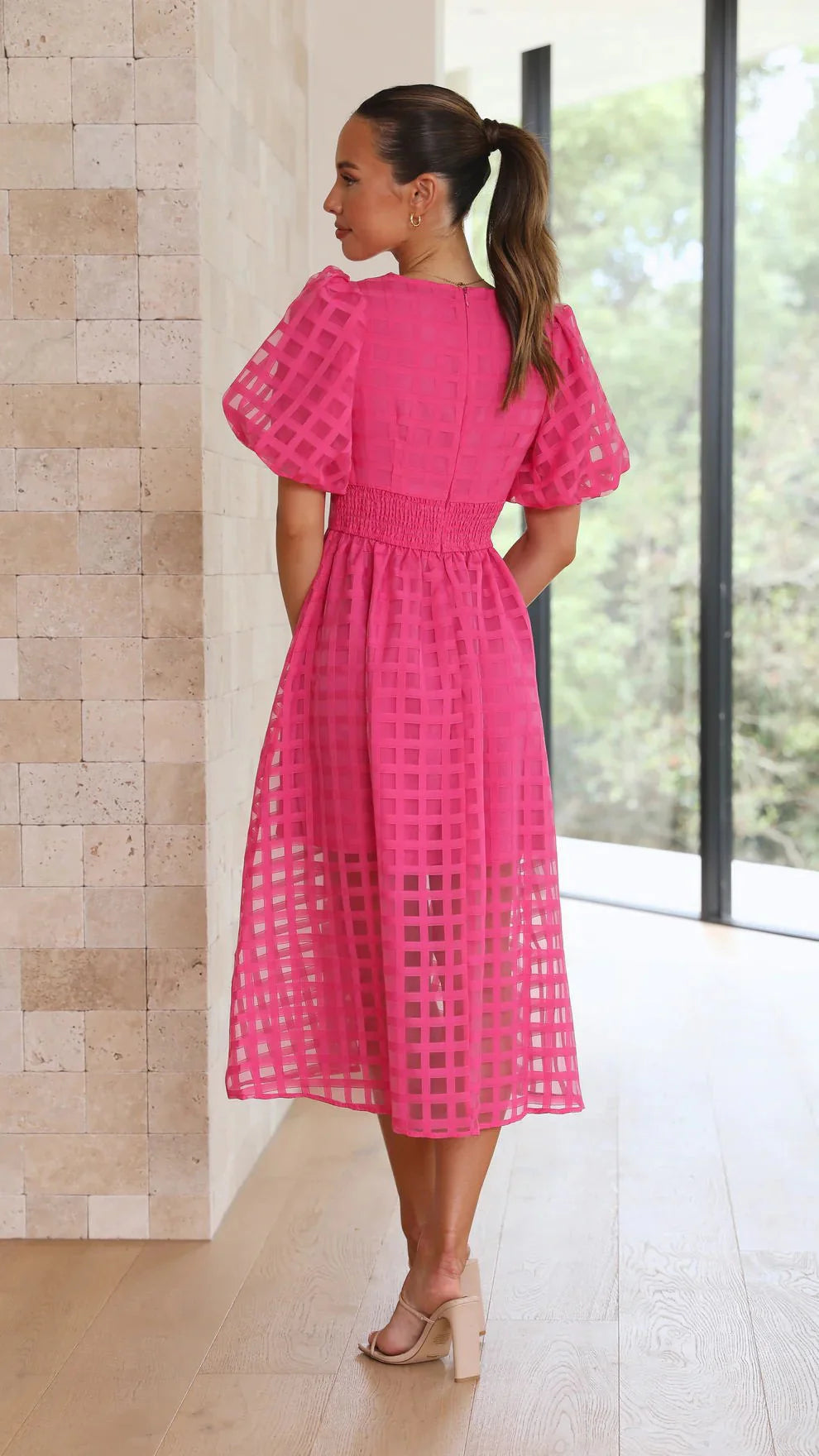 Olive's Patterned Fabric Puff Sleeve Midi Dress