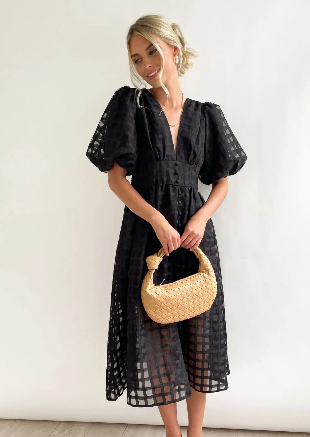 Olive's Patterned Fabric Puff Sleeve Midi Dress
